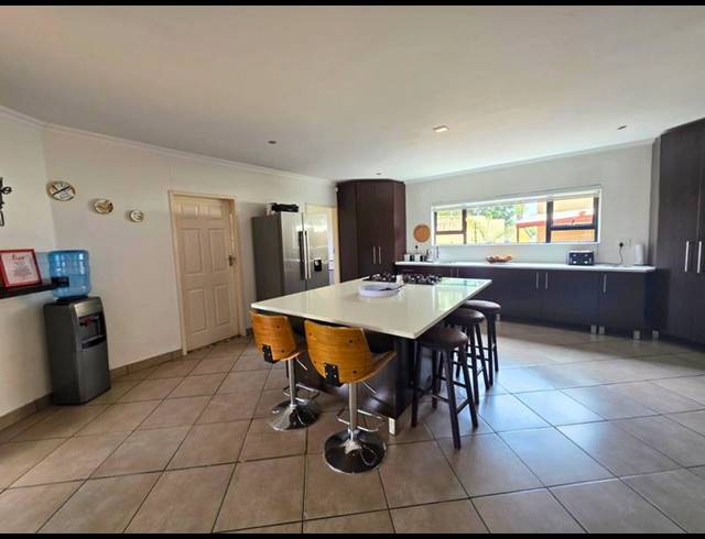 4 BEDROOM HOUSE FOR SALE IN TERENURE
